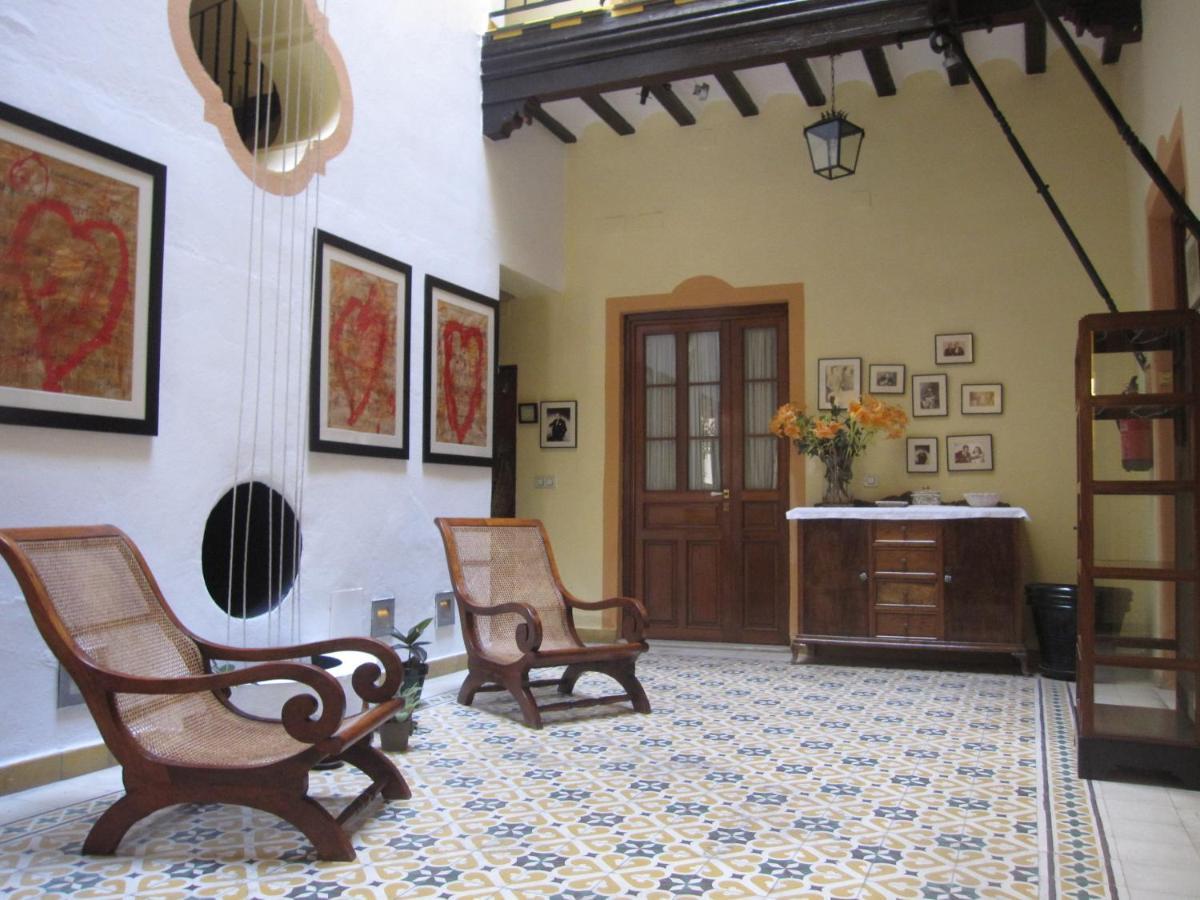 Отель La Casa Del Maestro Boutique Севилья Экстерьер фото
