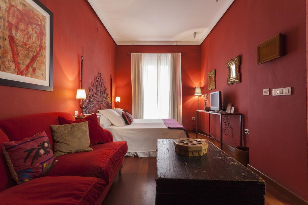 Отель La Casa Del Maestro Boutique Севилья Экстерьер фото